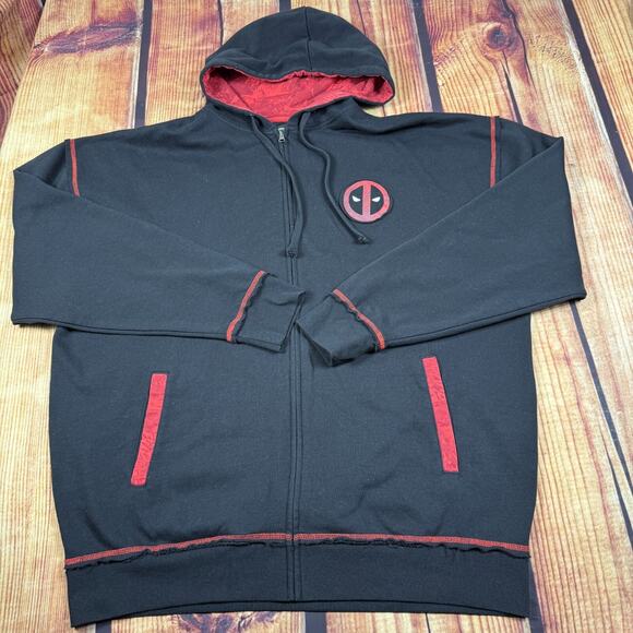 Deadpool Hoodie Men XXL Black Red Full Zip Universal Studios Marvel Embroidered - Picture 3 of 12